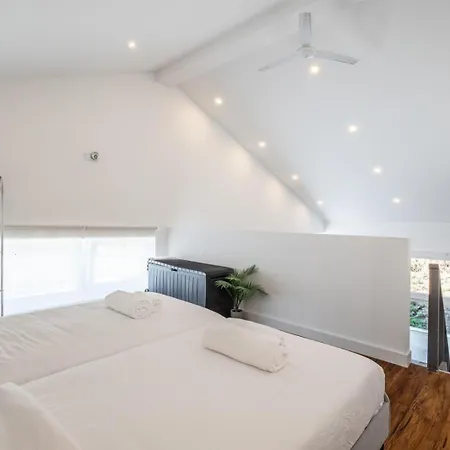 Sunny With Private Pool In Nazare Holiday home *