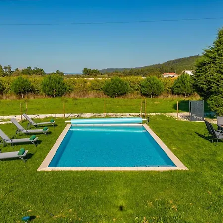 Holiday home Sunny With Private Pool In Nazare Famalicao